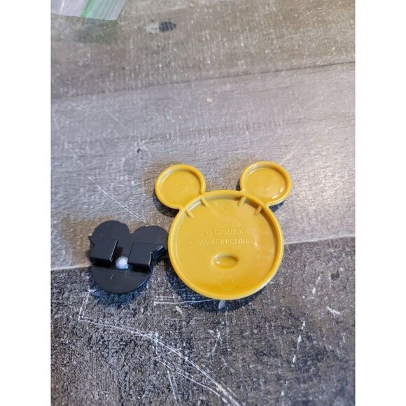 Disney Mickey Minnie Mouse clock face doll accessory toy figure set - Picture 4 of 4